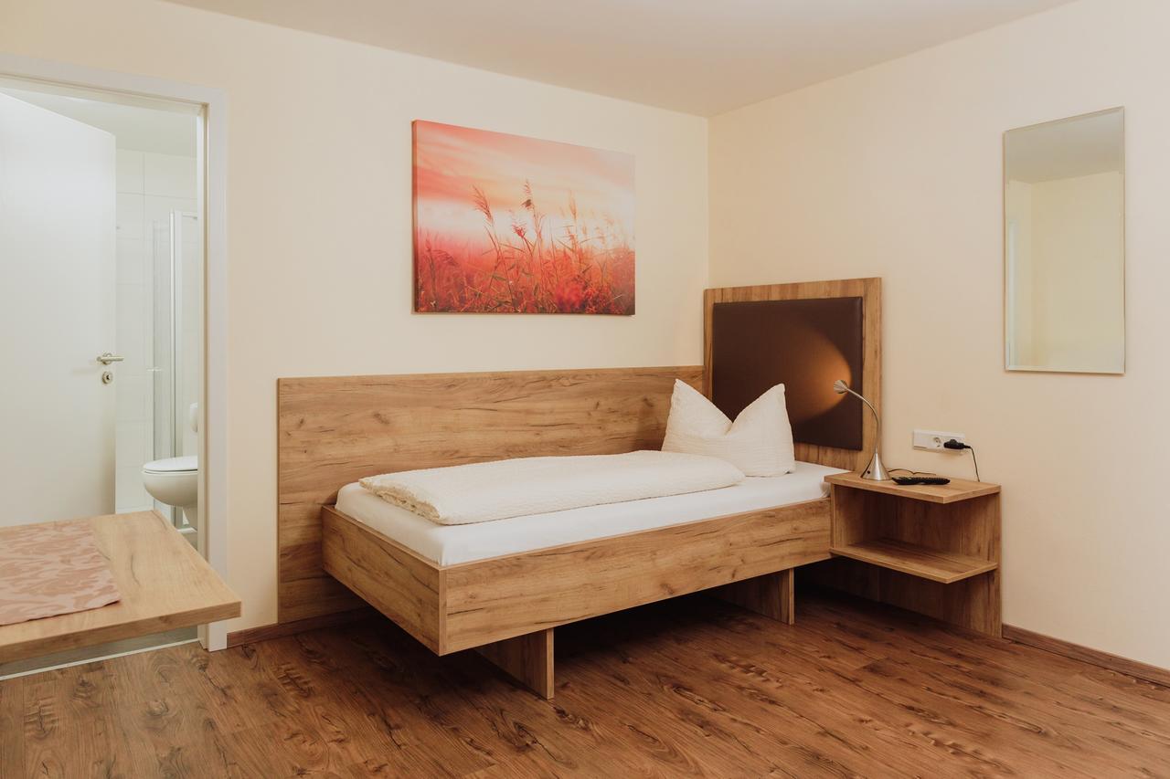Gaestehaus Hoetzl Galgweis Buitenkant foto