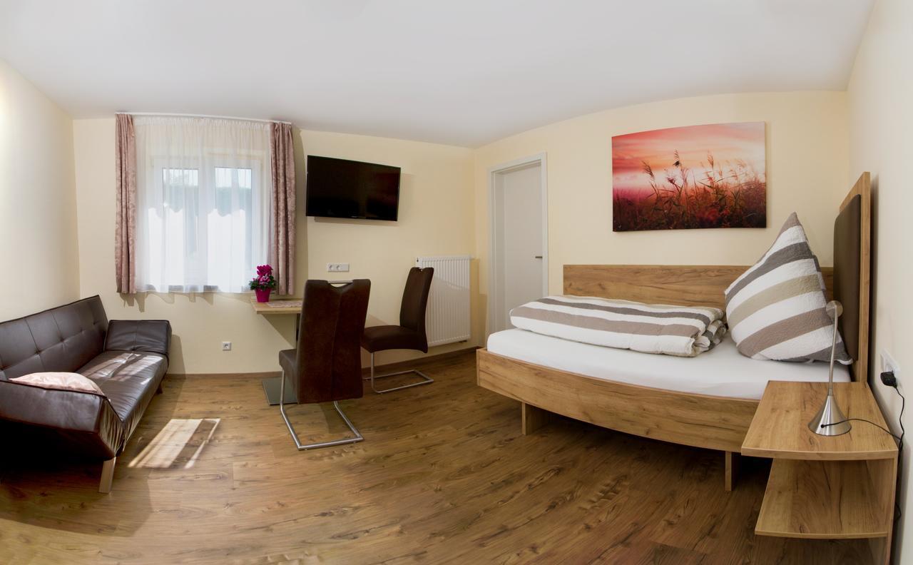 Gaestehaus Hoetzl Galgweis Buitenkant foto
